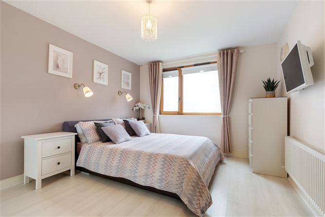 53 The Willow, Parkview, Stepaside, Stepaside, Dublin 18