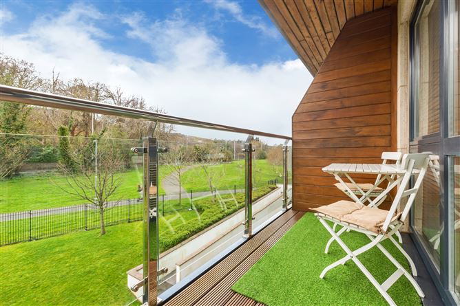 53 The Willow, Parkview, Stepaside, Stepaside, Dublin 18