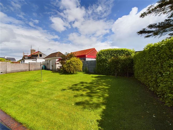 3 Lakeside, Old Crobally Road, Tramore, Co. Waterford