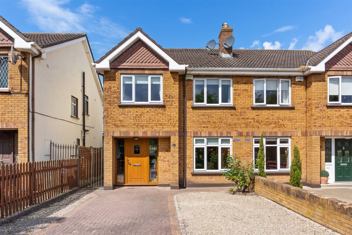 12 College Park Close, Dundrum, Dublin 16 DNG 4713600