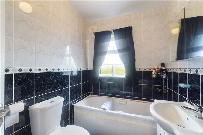 Carrigcastle, Ballylaneen, Kilmacthomas, Waterford