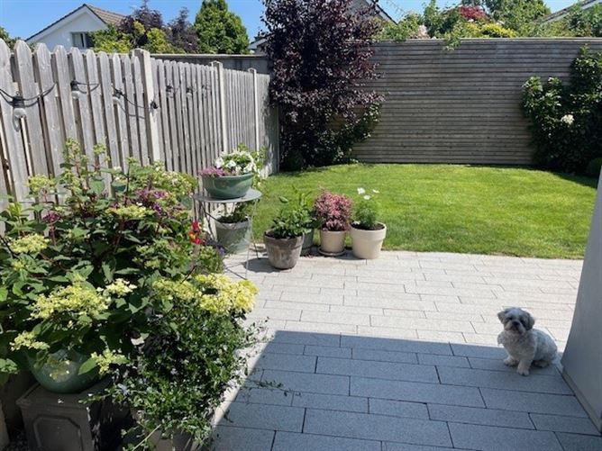 25 The Nurseries, Taney Road, Dundrum, Dublin 14