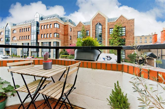 6 Huband Court, Percy Place, Ballsbridge, Dublin 4