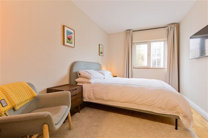 6 Huband Court, Percy Place, Ballsbridge, Dublin 4