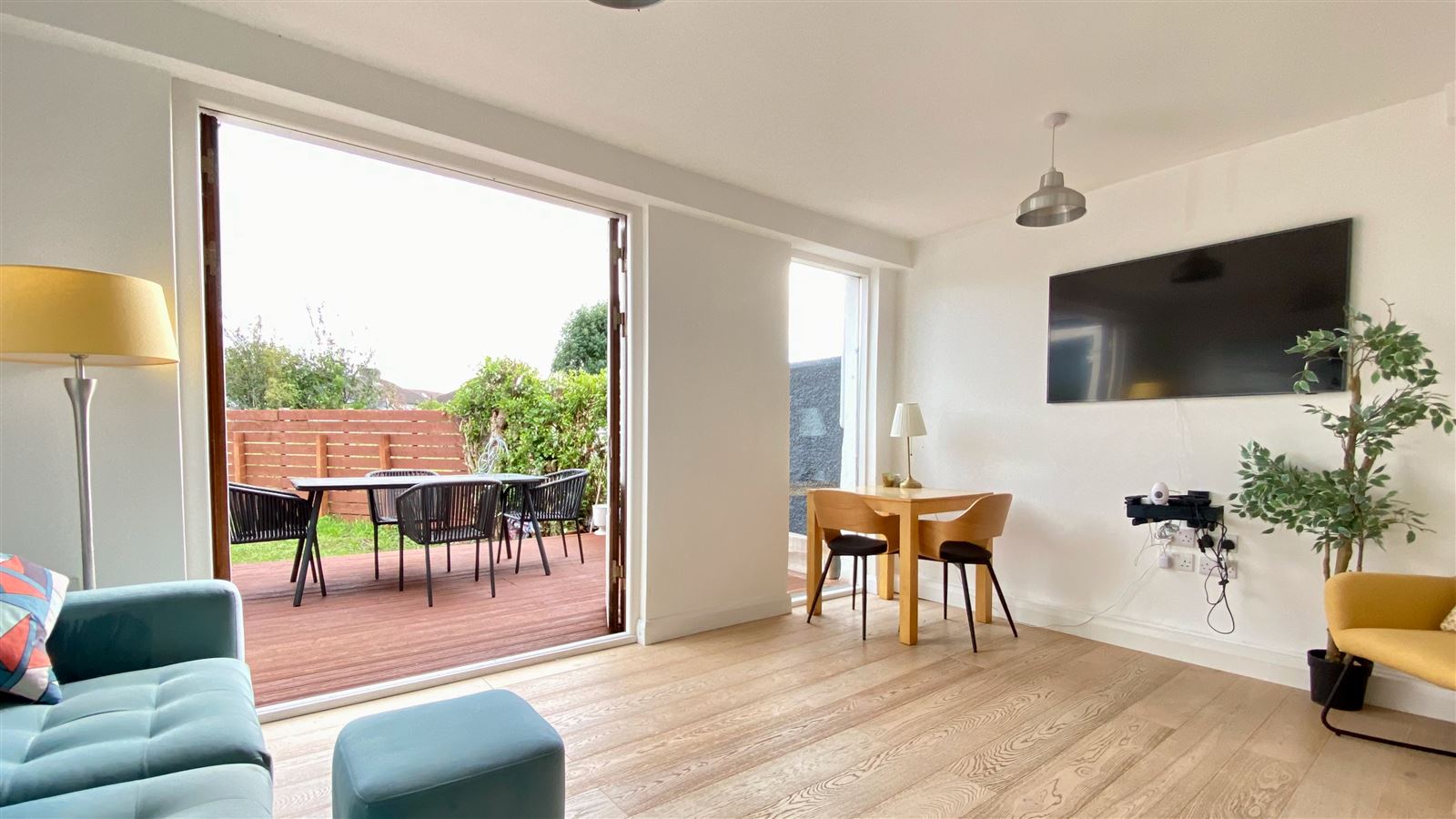 Photo 1 of 18 — 43 Cashel Avenue, Crumlin, Dublin 12