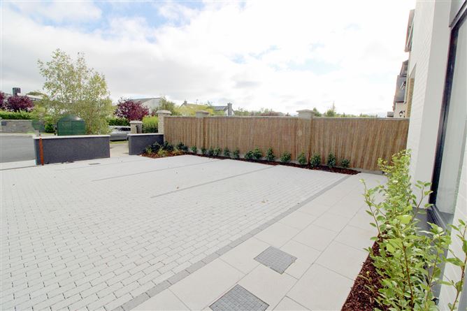 2 Hamilton Heights, Blackrock, Louth