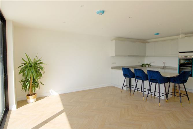 2 Hamilton Heights, Blackrock, Louth