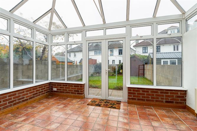 63 Brookfield Green, Kimmage, Dublin 12