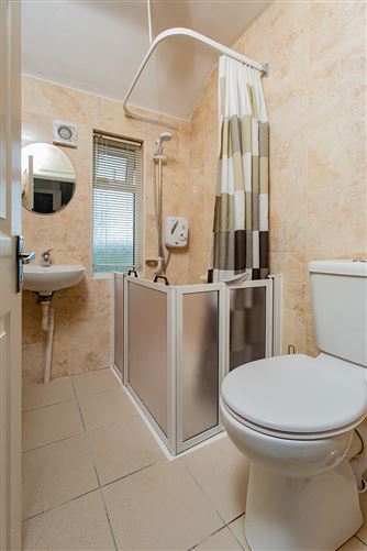 215 Cashel Road, Crumlin, Dublin 12