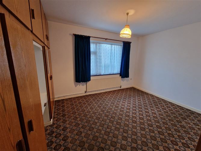 2 Shallee Drive, Ennis, Co. Clare