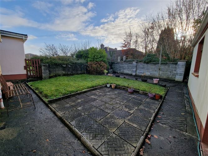 2 Shallee Drive, Ennis, Co. Clare