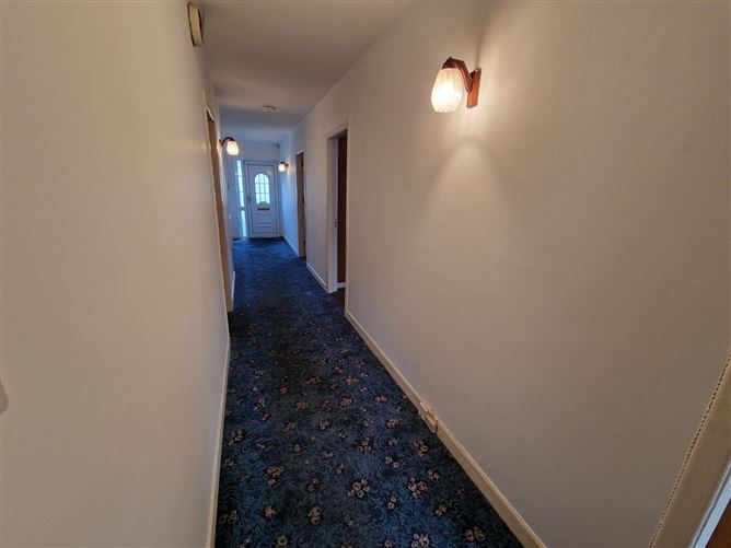 2 Shallee Drive, Ennis, Co. Clare