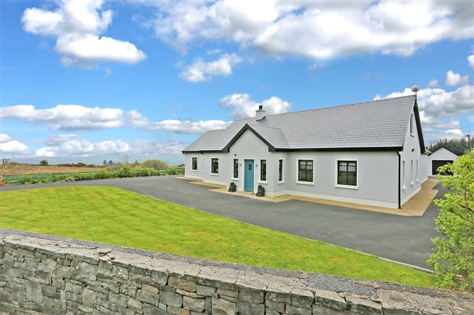 Forest Ridge, Decomade Upper, Lissycasey, Ennis, Co. Clare