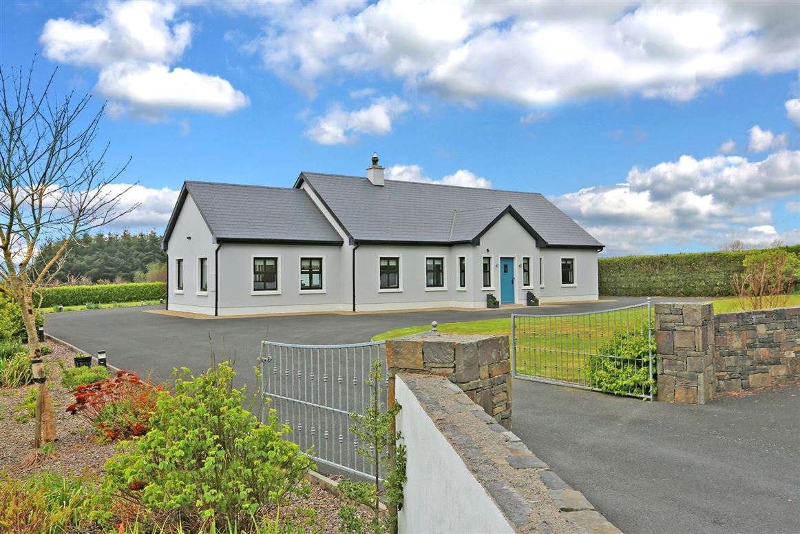 Forest Ridge, Decomade Upper, Lissycasey, Ennis, Co. Clare