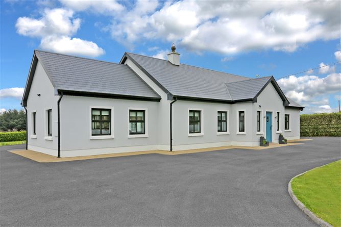 Forest Ridge, Decomade Upper, Lissycasey, Ennis, Co. Clare