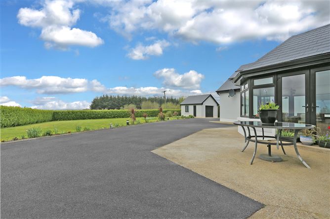Forest Ridge, Decomade Upper, Lissycasey, Ennis, Co. Clare