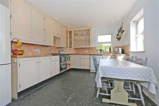 Avondonn Cottage, Ballycannon North, Meelick, Co. Clare