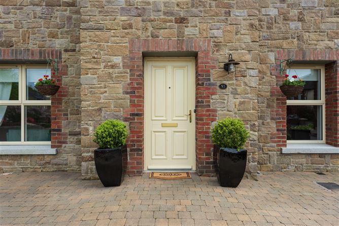 57 Whitethorn, Athgarvan, Newbridge, Kildare