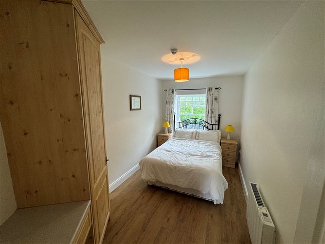 Ref 1130 - Apartment 1, The Cable Station, Waterville, Kerry