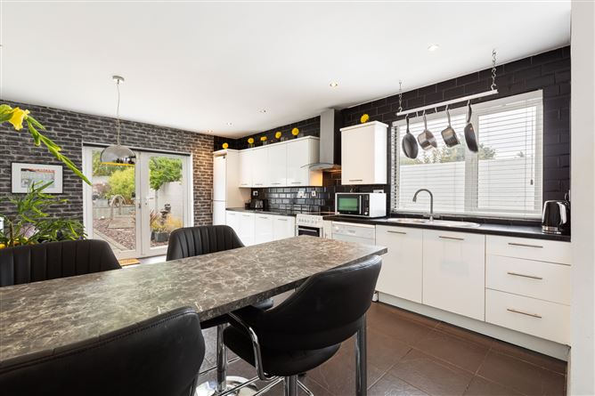91 Huntstown Rise, Dublin 15
