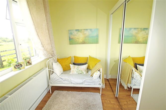 Misty Mountain Cottage, Derra Lower, Bellacorick,, Ballina, Mayo