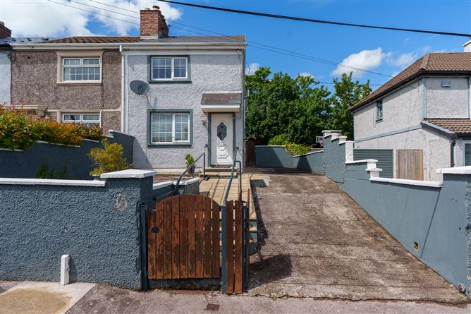 Photo 32 of 35 — 42 Kerryhall Road, Fairhill, Cork