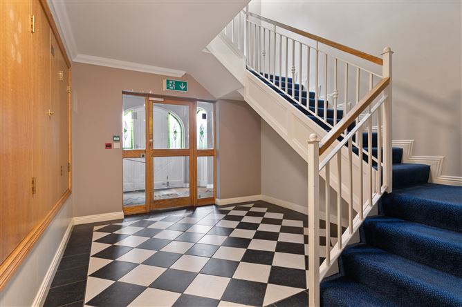 Apartment 117, Kerrymount, Castle Court, Kilgobbin Wood, Sandyford, Dublin 18