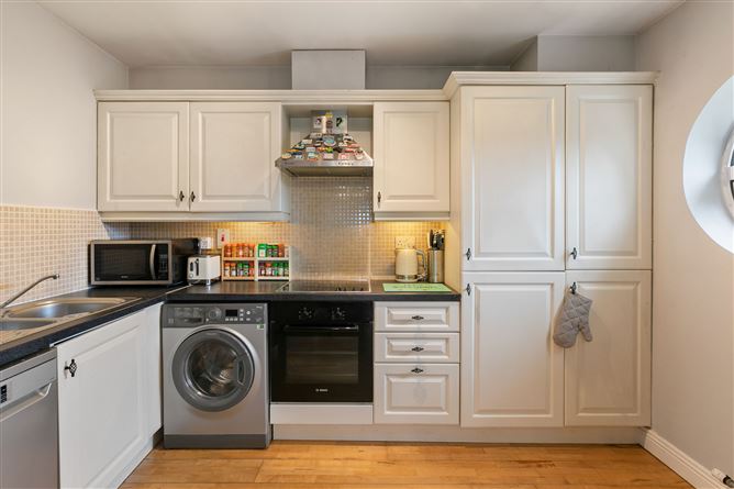 Apartment 117, Kerrymount, Castle Court, Kilgobbin Wood, Sandyford, Dublin 18