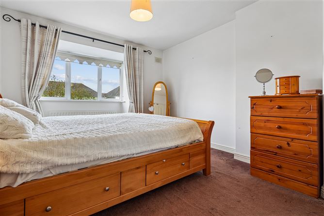 Photo 17 of 34 — 6 Parklands Drive, Firhouse, Dublin 24