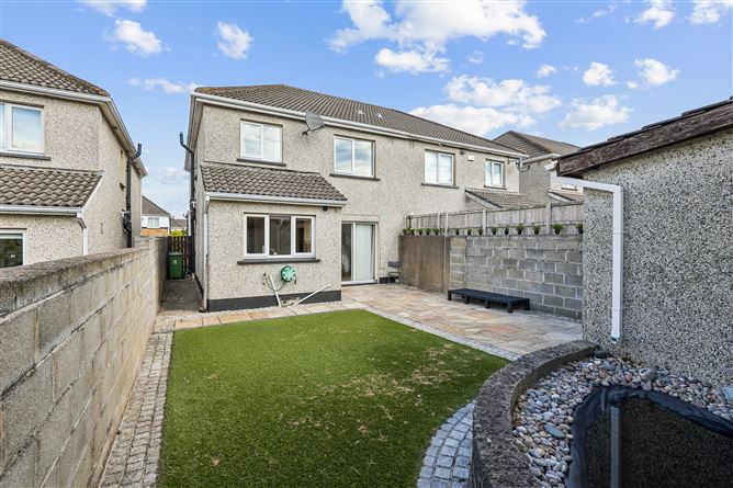 Photo 30 of 34 — 6 Parklands Drive, Firhouse, Dublin 24