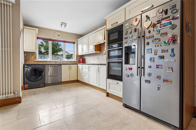 Photo 10 of 34 — 6 Parklands Drive, Firhouse, Dublin 24