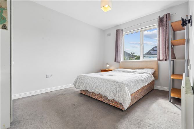 Photo 20 of 34 — 6 Parklands Drive, Firhouse, Dublin 24
