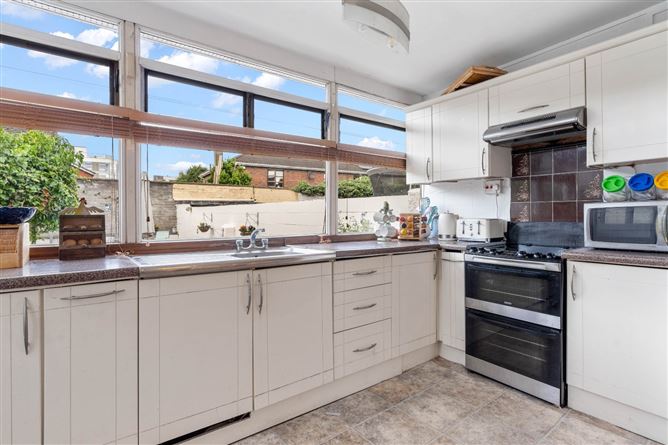 8 Ebenezer Terrace, The Tenters, Dublin 8