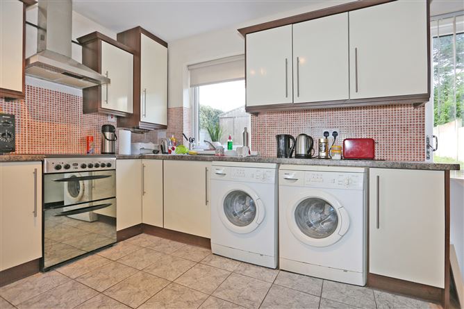8 Sycamore Heights, Patrickswell, Co. Limerick