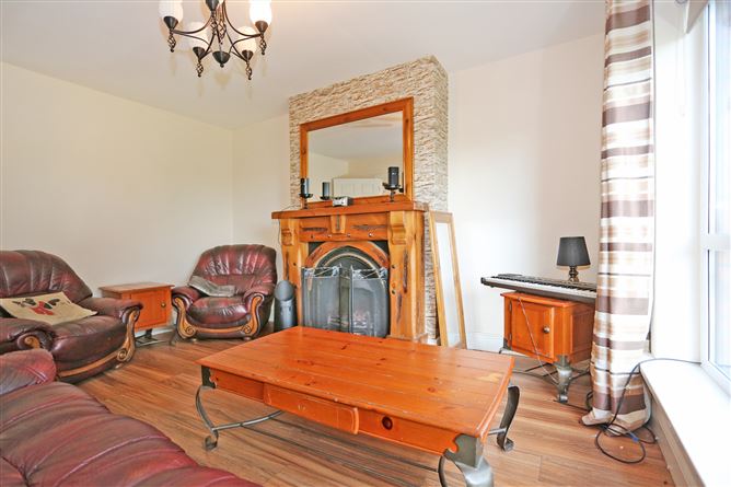 8 Sycamore Heights, Patrickswell, Co. Limerick