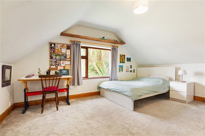 25 Coundon Court, Killiney, Co. Dublin
