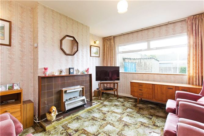 33 St Peter's Drive, Walkinstown, Dublin 12