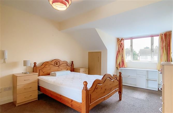 17 Hampton Square, Navan Road, Dublin 7