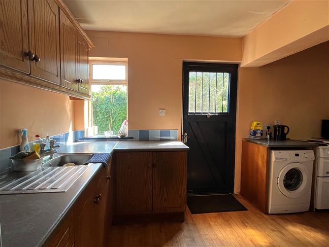 Clovely, 23 Shelbourne Avenue, Shelbourne Road, Ennis Road, Limerick
