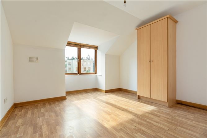 25 Granitefield Mews, Granitefield Manor, Rochestown Avenue, Dun Laoghaire