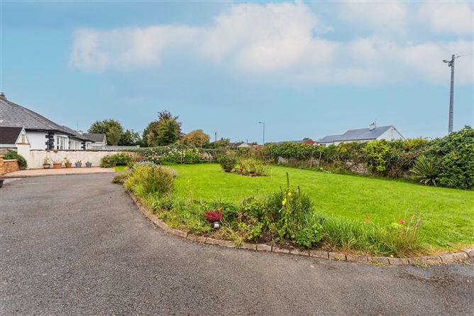 "Primrose Glade", Birr Road, Shinrone, Offaly