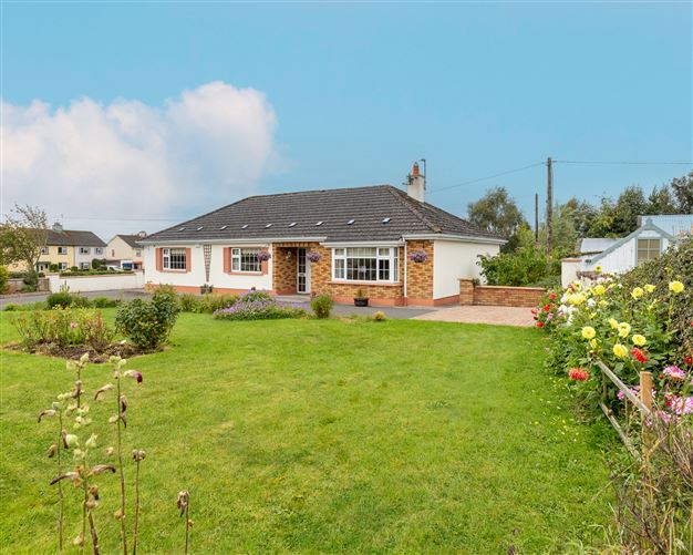 "Primrose Glade", Birr Road, Shinrone, Offaly