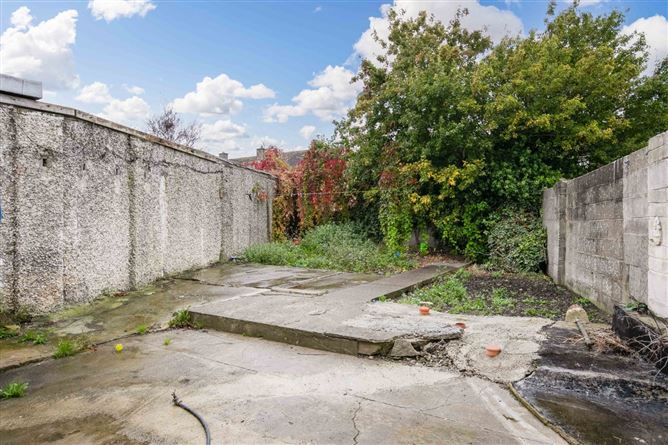 33 Adare Avenue, Coolock, Dublin 17