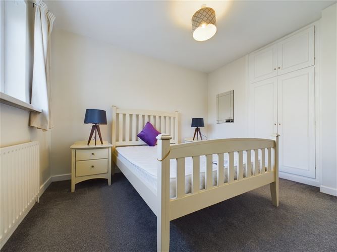 1 Lissadell Avenue, Powerscourt, Waterford