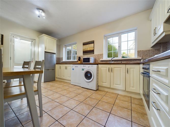 1 Lissadell Avenue, Powerscourt, Waterford