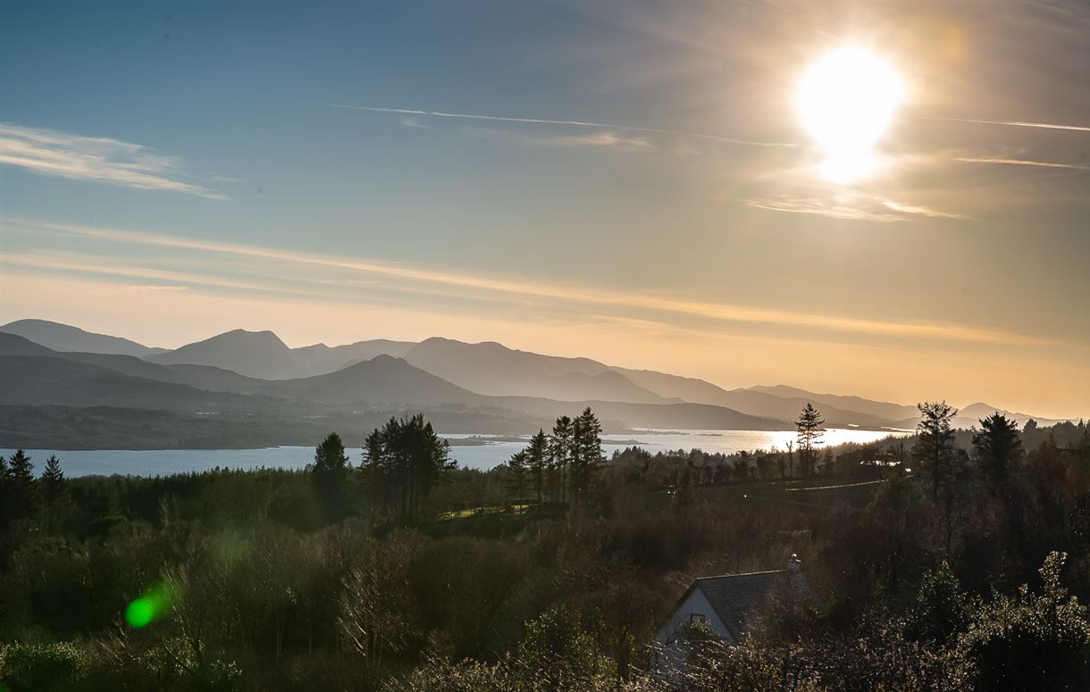 Brea Caha, Cappanacush East, Templenoe, Kenmare, Co. Kerry Brea Caha, Cappanacush East, Templenoe, Kenmare, Co. Kerry