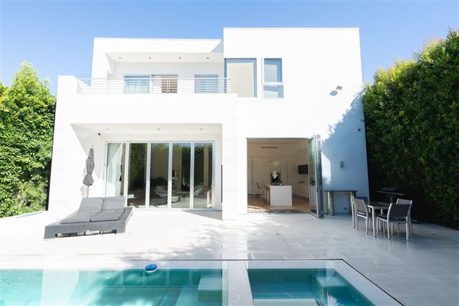 Easy Rider Luxe, Vacation Rental in California, USA, West Hollywood, California