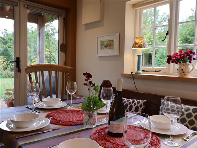 Dancing Hill Cottage,Crediton, Devon, United Kingdom