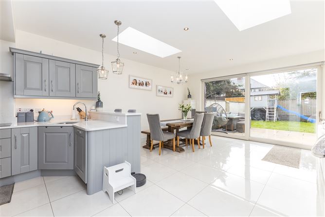 503 Collins Avenue West, Whitehall, Dublin 9