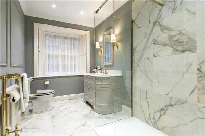https://photos-a.propertyimages.ie/media/0/0/8/4909800/dd7682c8-db90-4ea5-a502-09ab5af44543_l.jpg